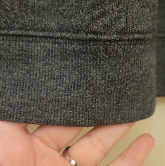 Vineyard Vines Martha's Vineyard Dark Gray Zip Sweatshirt Size Small Unisex - Picture 6 of 12